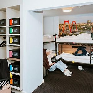 Dormitory Room Mixed